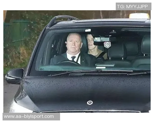 米兰球探高度评价卡雷查斯亨克冬窗报价高达4000万欧